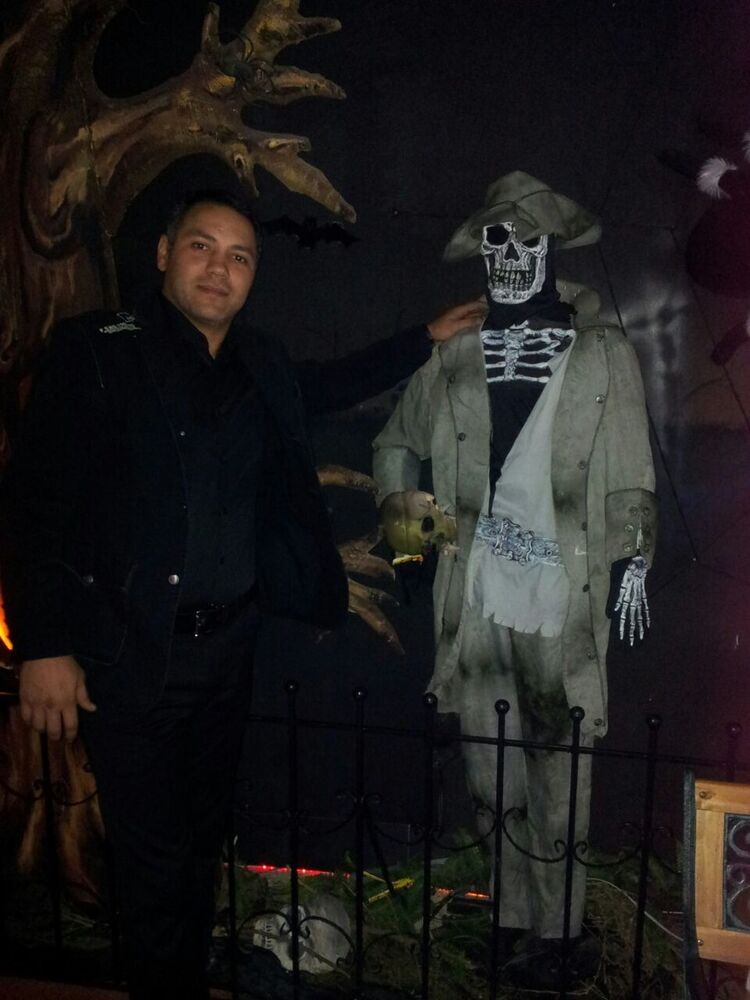  ,   Ruslan, 40 ,   