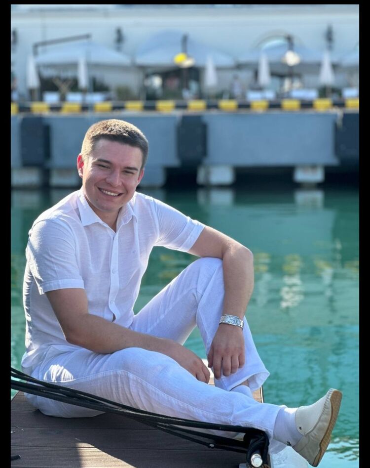  ,   Andrey, 30 ,   ,   