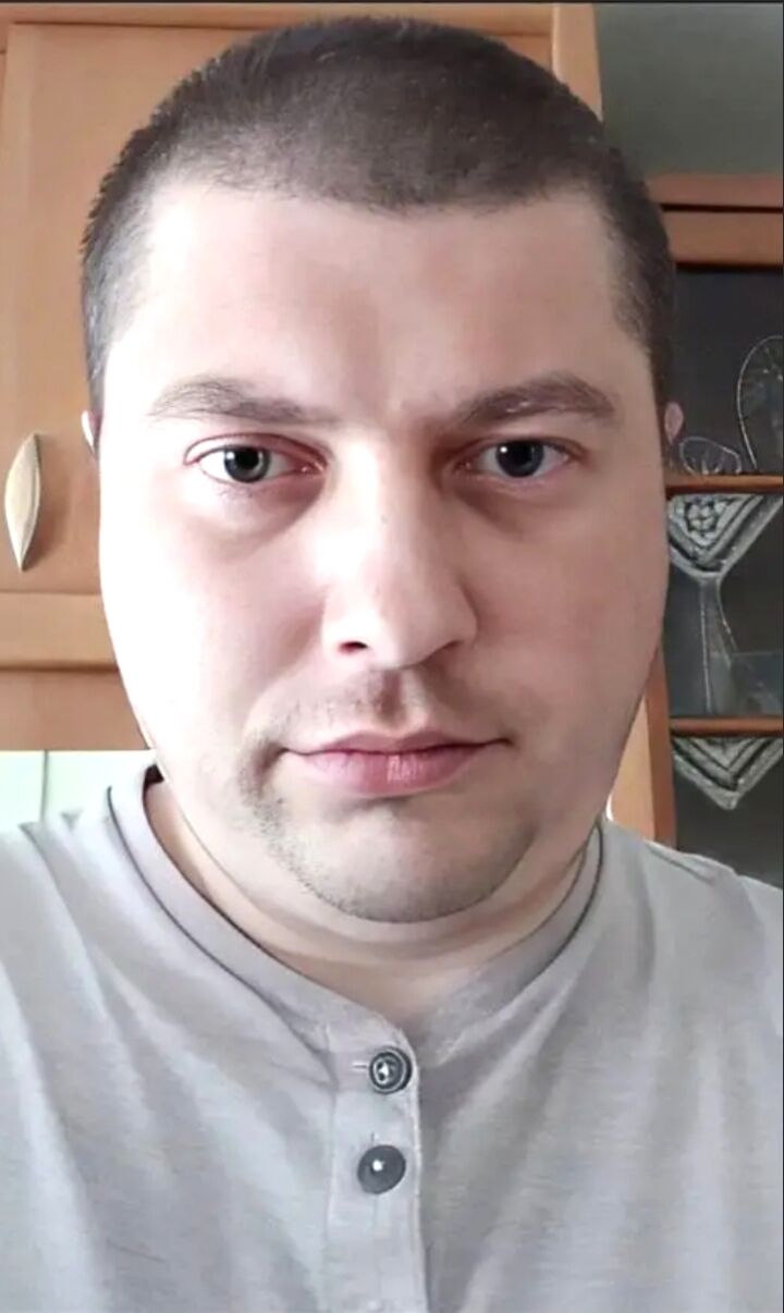  ,   Slavik, 41 ,   c 