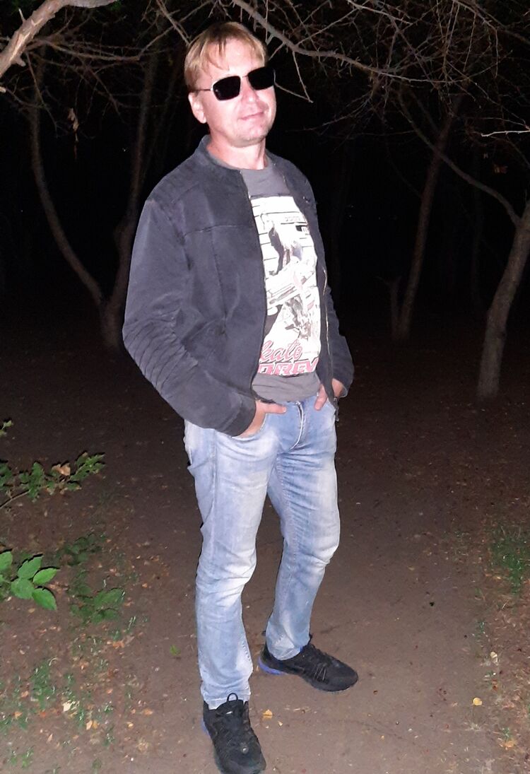  28586423  , 47 ,    