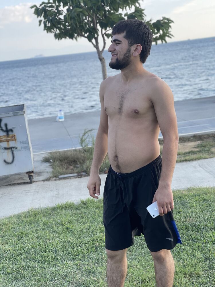  38211853  , 25 ,    