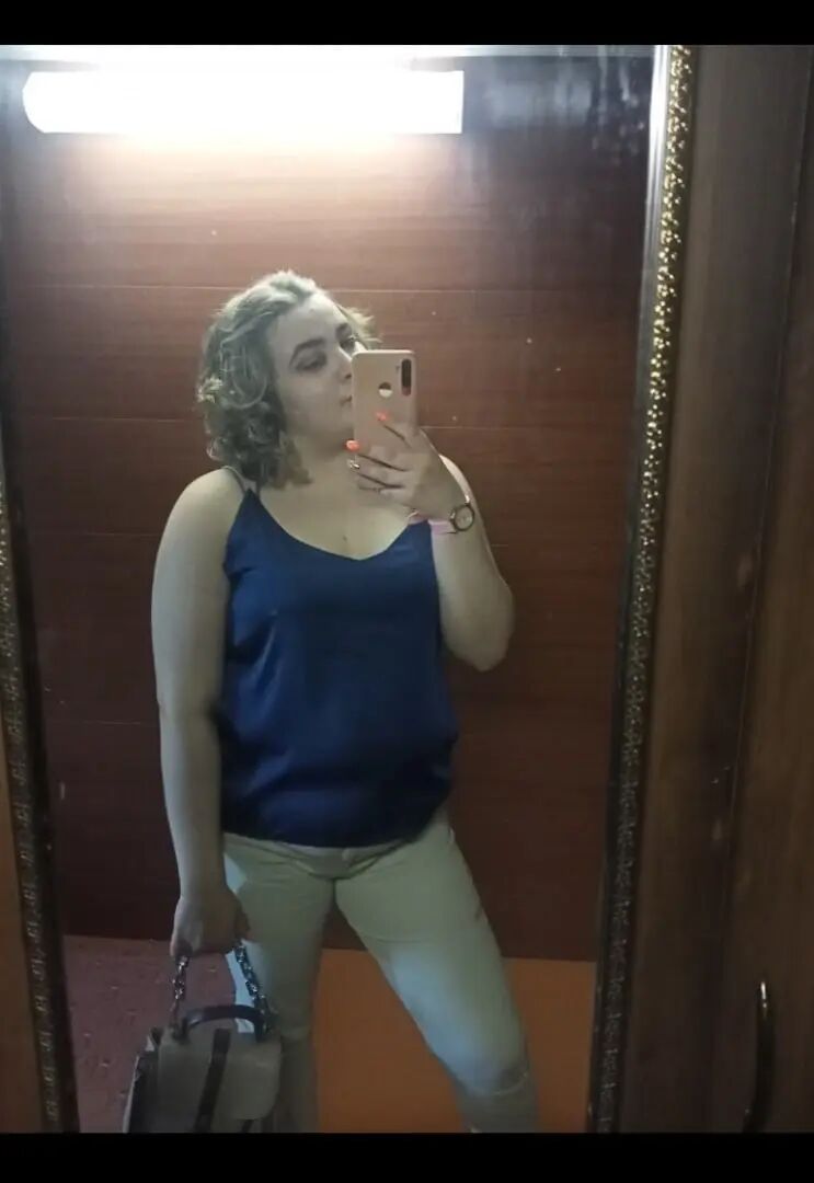  43589523  , 22 ,    