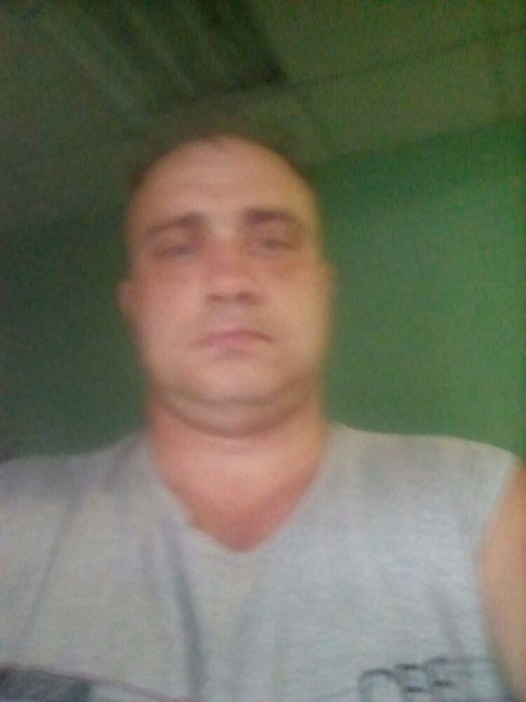  22622353  , 44 ,    