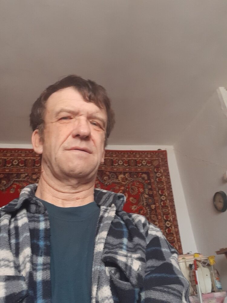  17675953  Sergey, 62 ,    