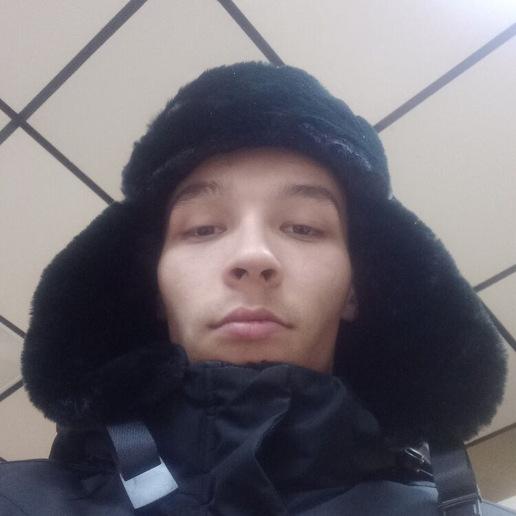  32246983  , 25 ,    
