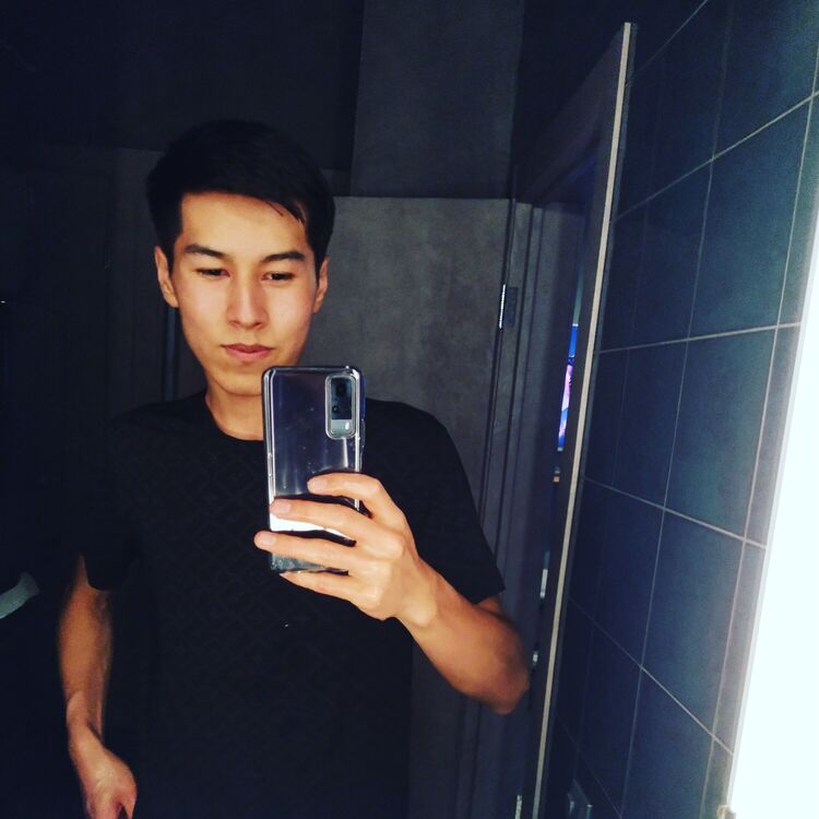  ,   Kamil, 24 ,   ,   