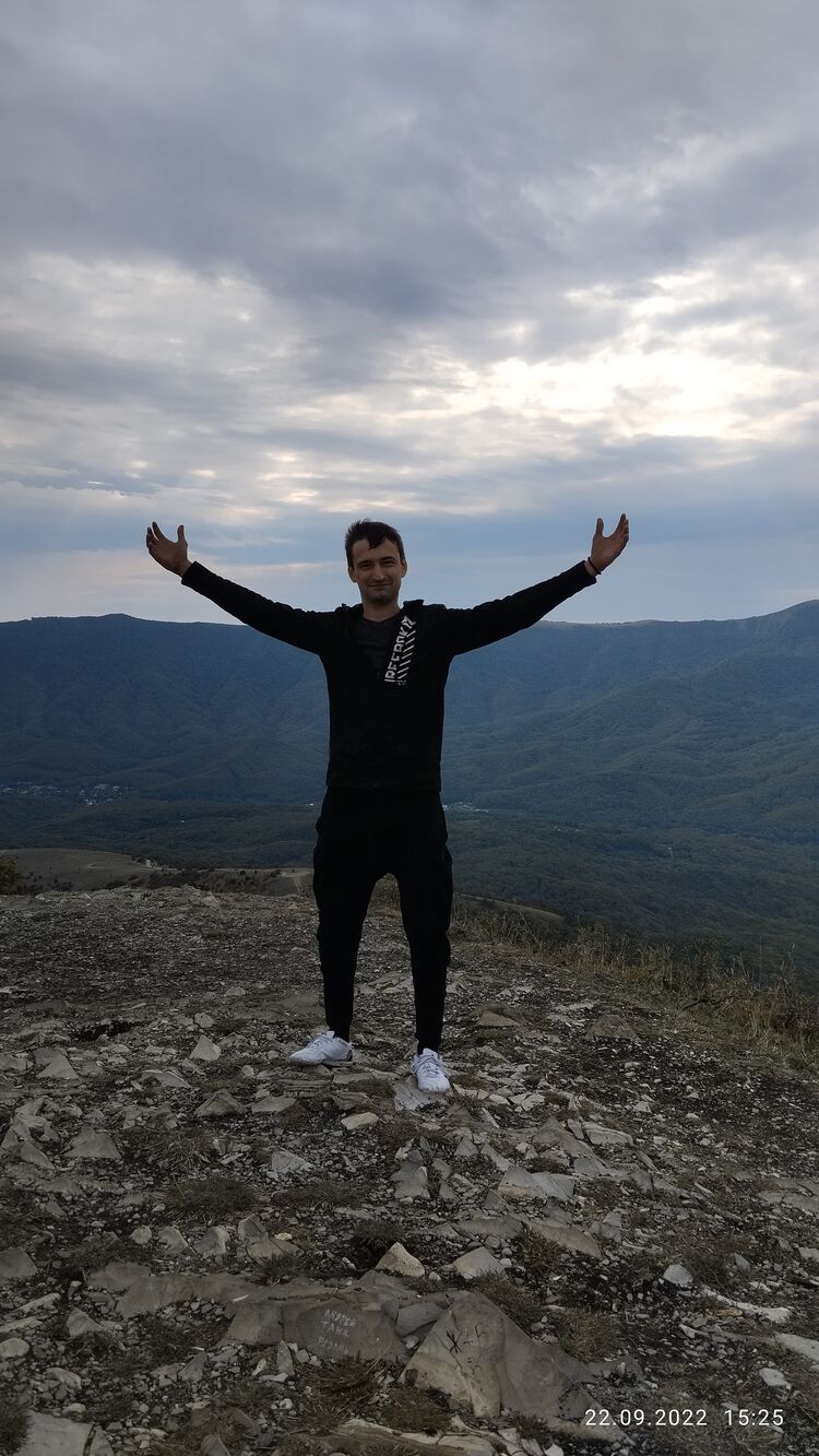  ,   Igor, 32 ,   ,   