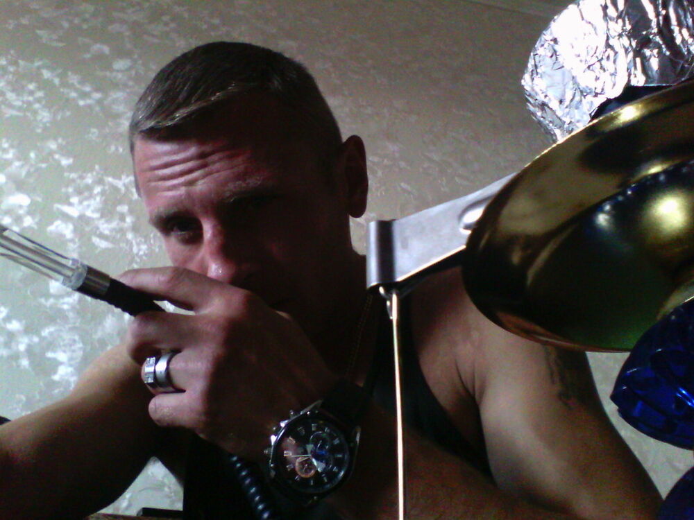  8227103  Klesch, 46 ,    