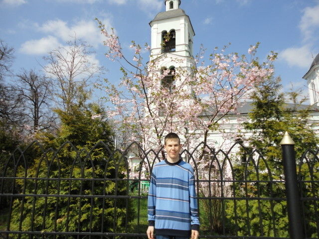  ,   Zhenya, 43 ,   ,   , c 