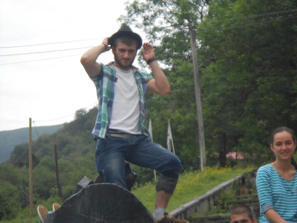  ,   Zuka, 33 ,   ,   , c 