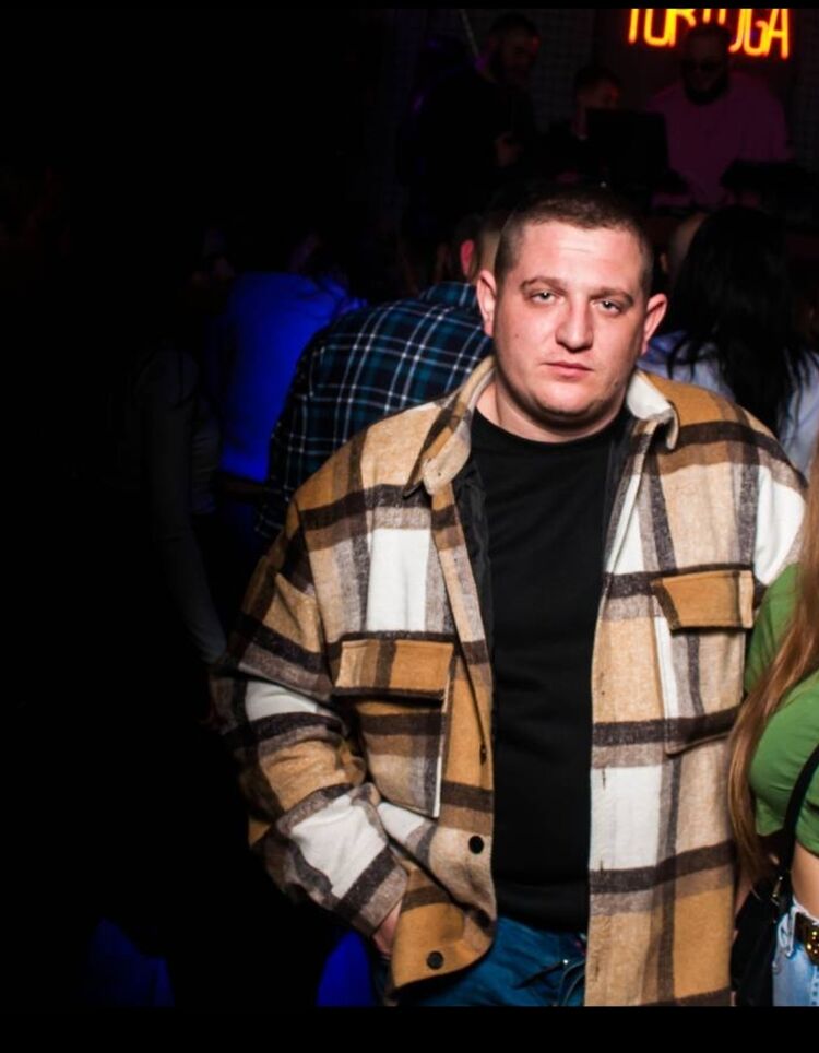 ���� 41368243 ������� ������, 33 ����, ���� ���������� � �����������