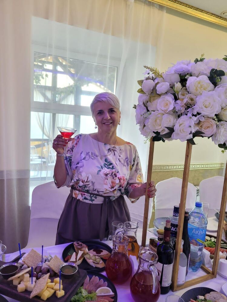  ,   Regina, 55 ,   ,   , c 
