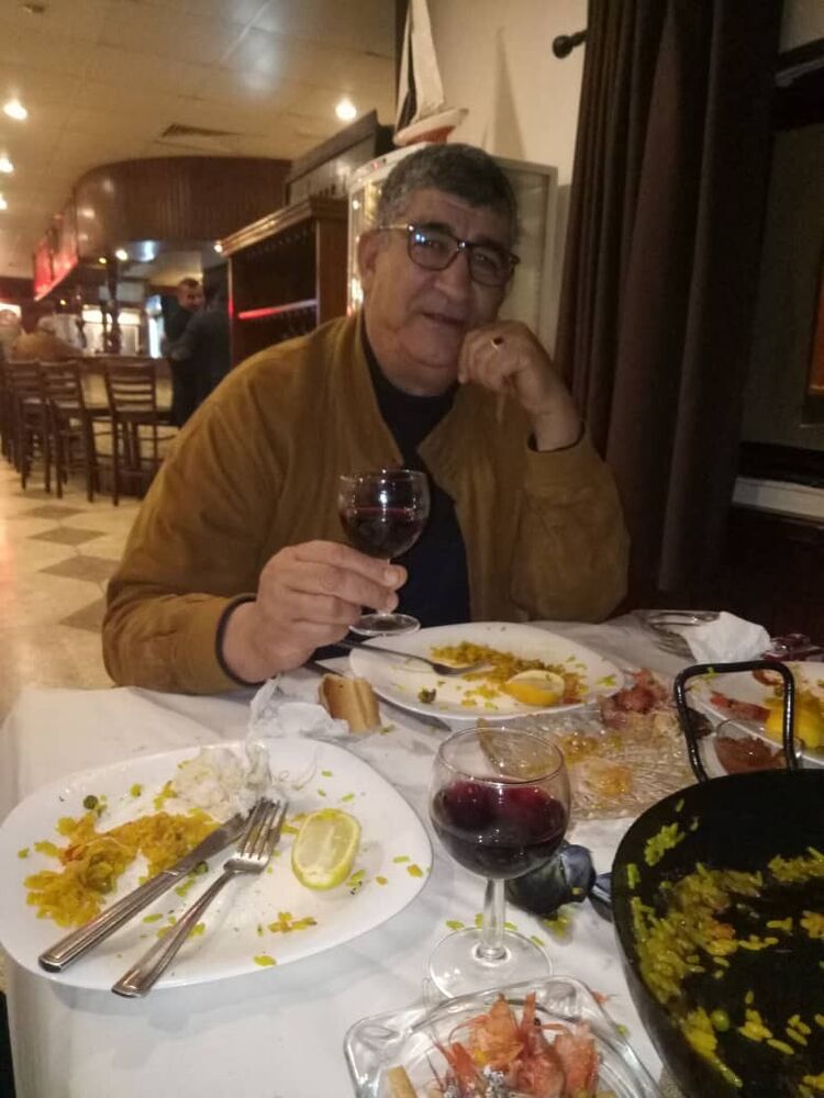  20951633  Kamel, 64 ,    Algiers