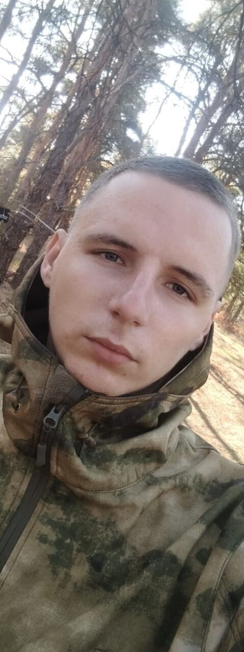  43718643  , 24 ,     