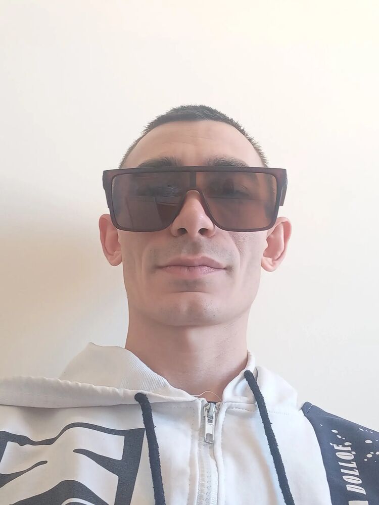 ���� 37203093 ������� ��������, 27 ���, ���� ���������� � �����������