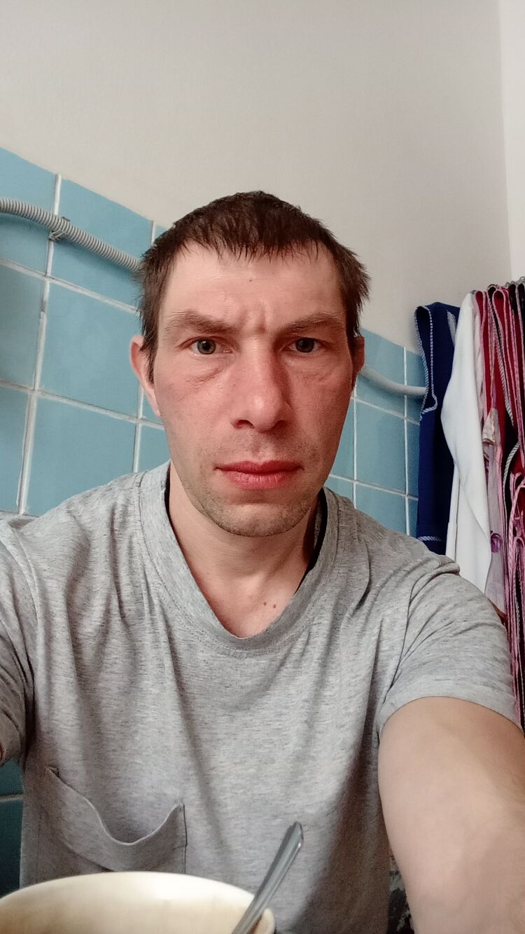  42250913  , 42 ,    