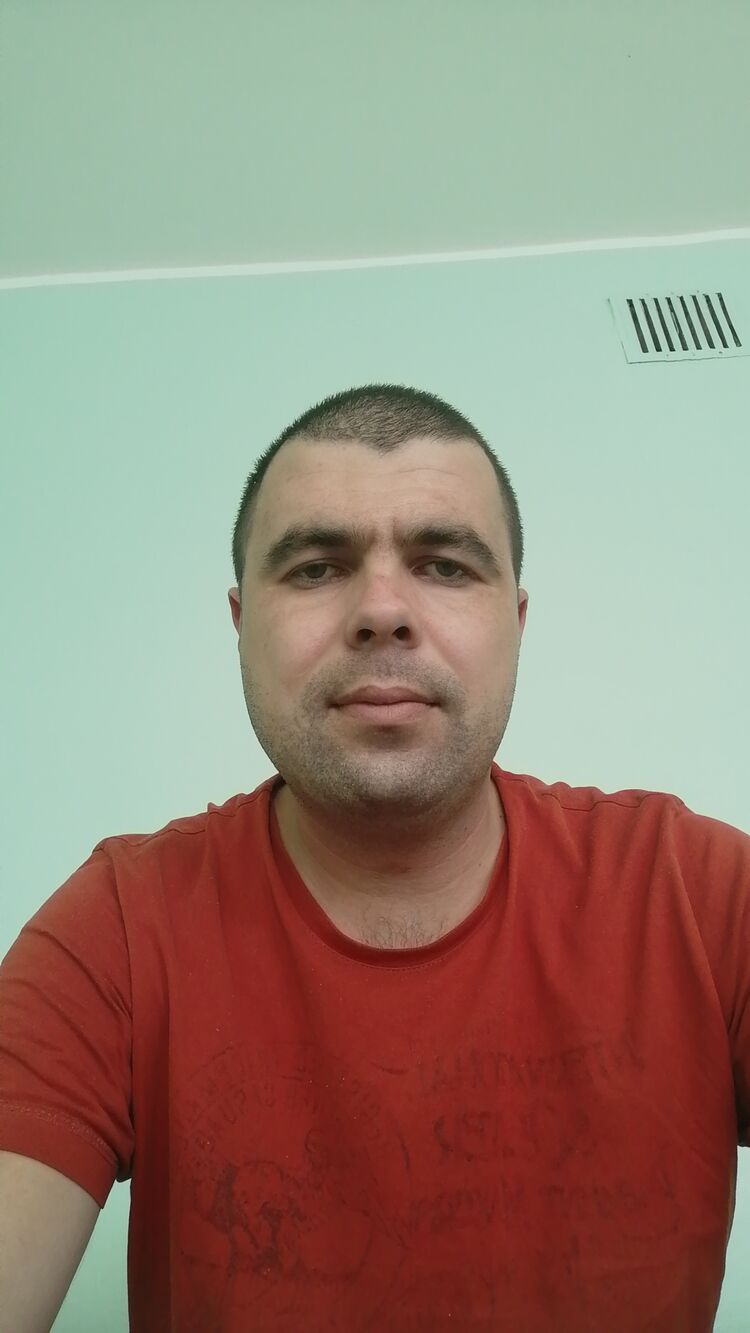  23972643  , 39 ,    