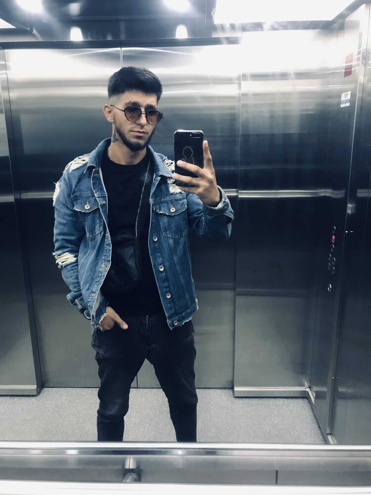 ,   Azik, 26 ,   ,   