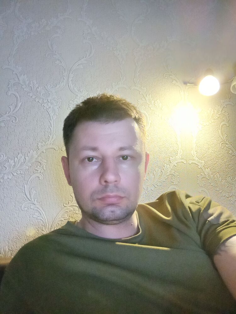  30923843  Alexey, 40 ,    