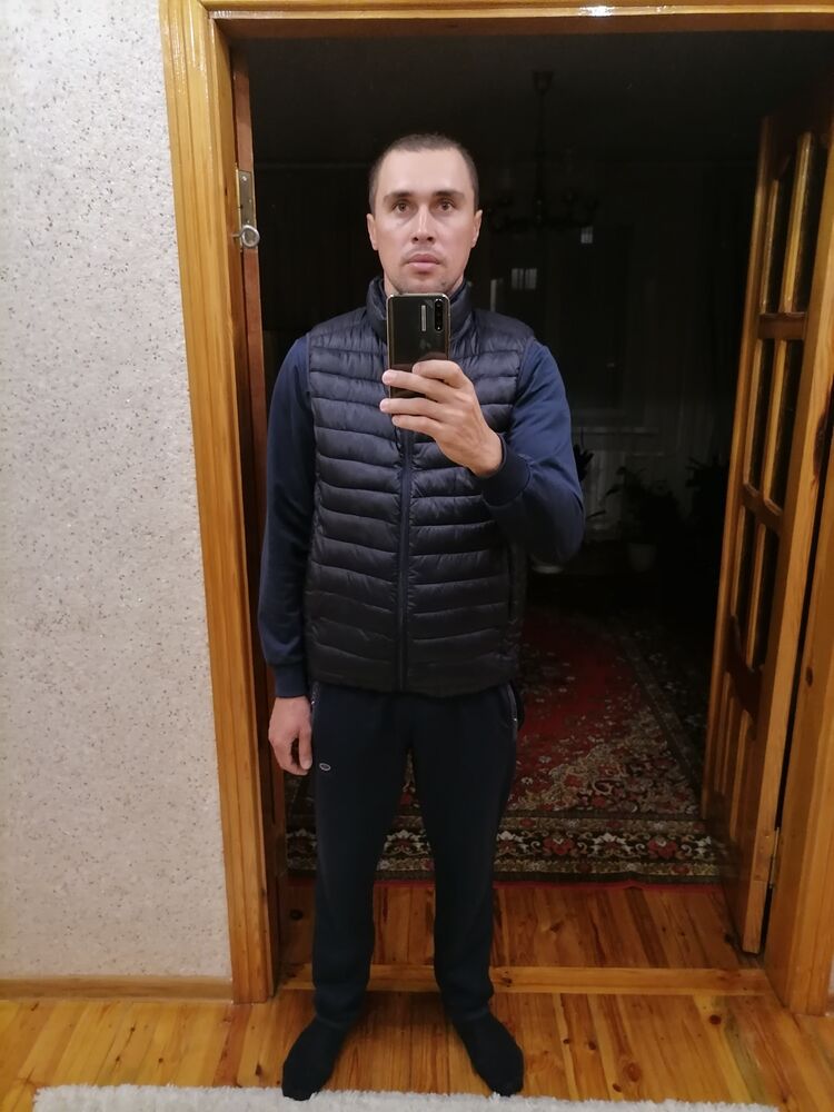  23834893  , 37 ,    