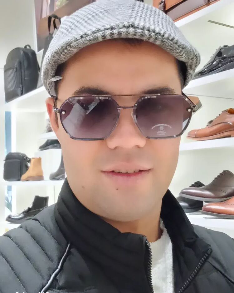  ,   Jaloliddin, 27 ,   ,   