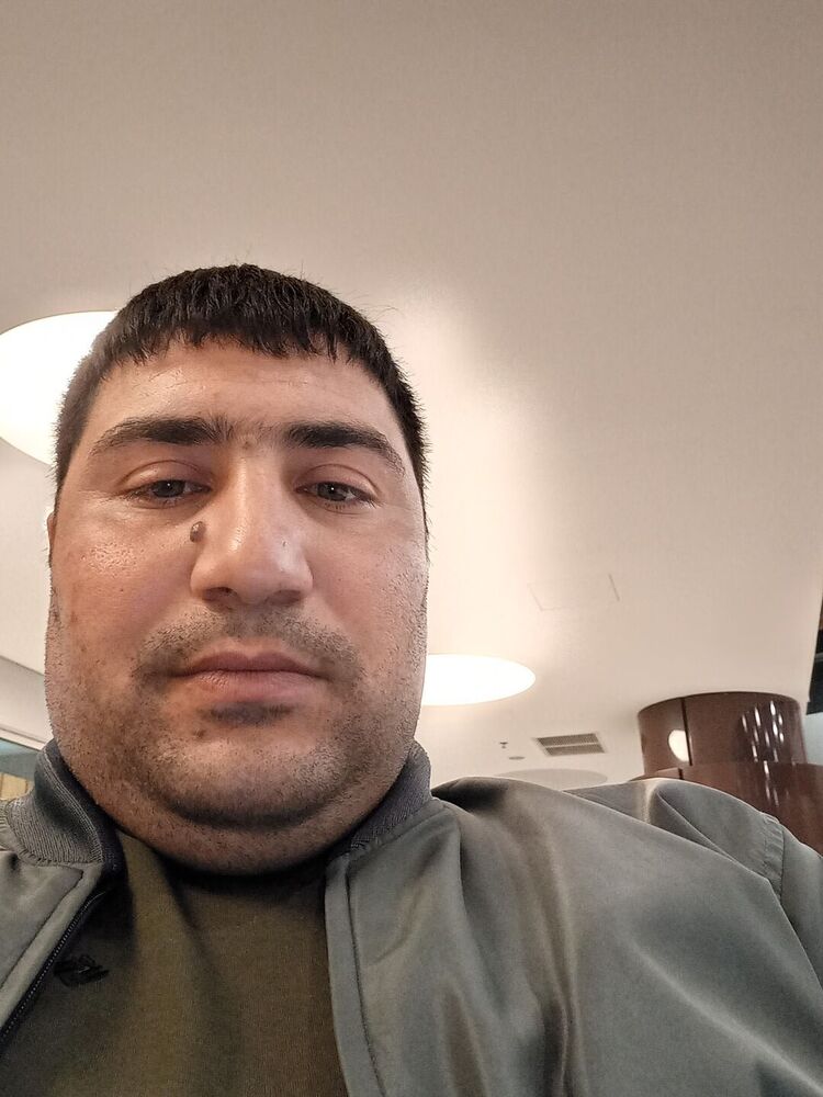  25982383  , 36 ,    