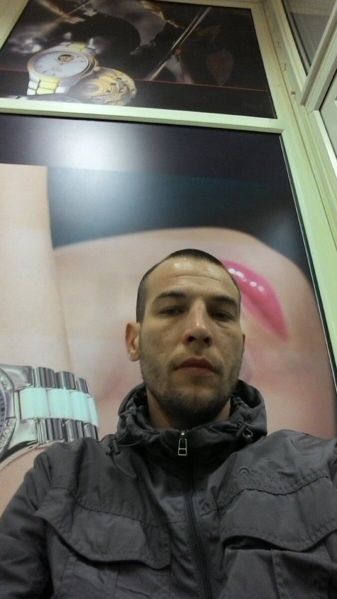  -,   , 44 ,   