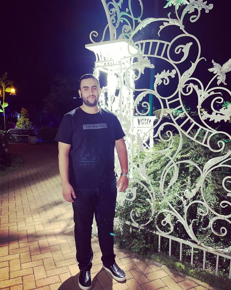  31035303  , 24 ,     