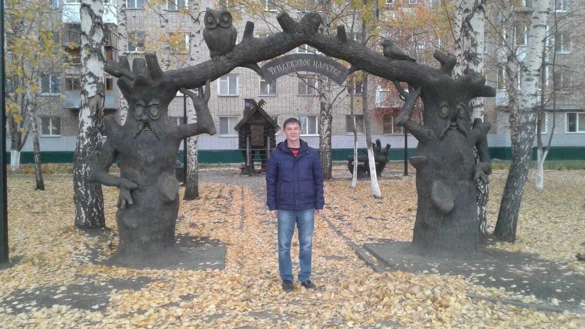 ���� 19811823 ������� ���, 49 ���, ���� ���������� � ���������� ������