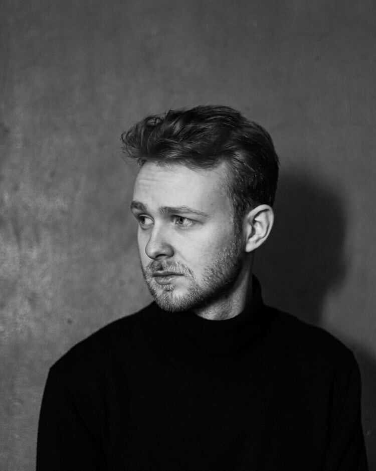  51315623  , 20 ,    -