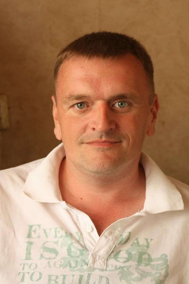  43833223  , 38 ,    -