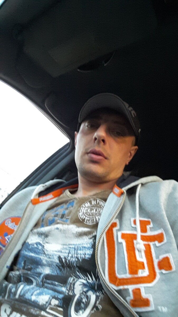  7418013  Aleksandr, 42 ,    