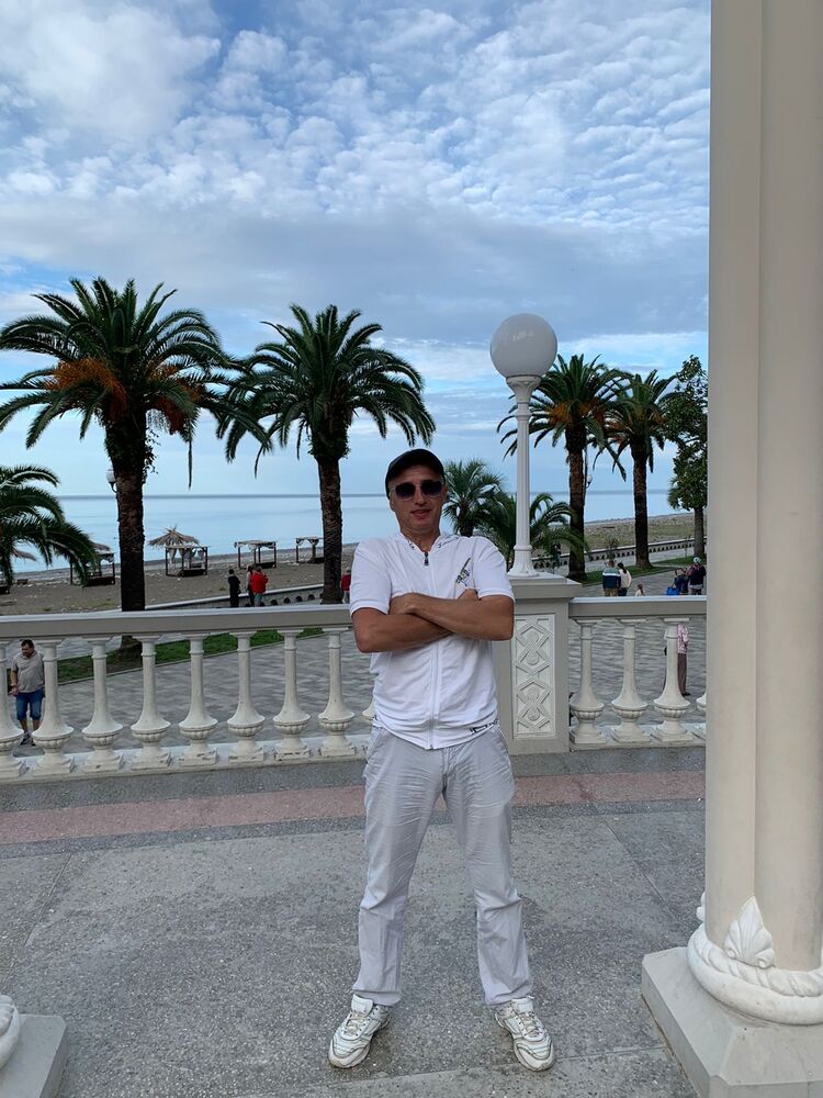  ,   Valery, 52 ,   ,   , c 