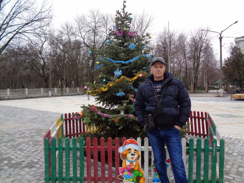  11314703  Igor, 49 ,    
