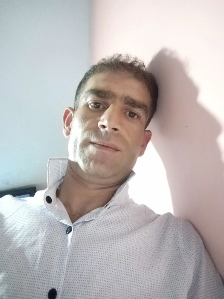 42963073  , 45 ,    