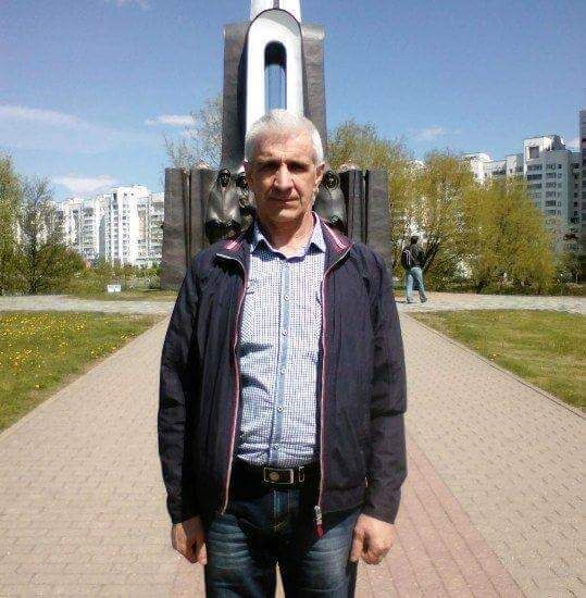  52808503  Nikolay, 69 ,    