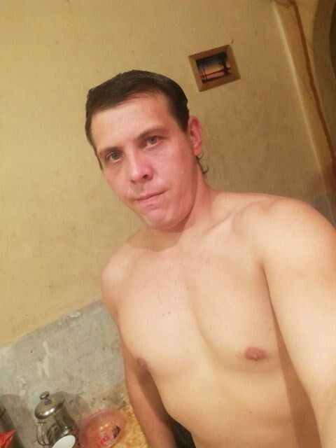  48528573  , 34 ,    -