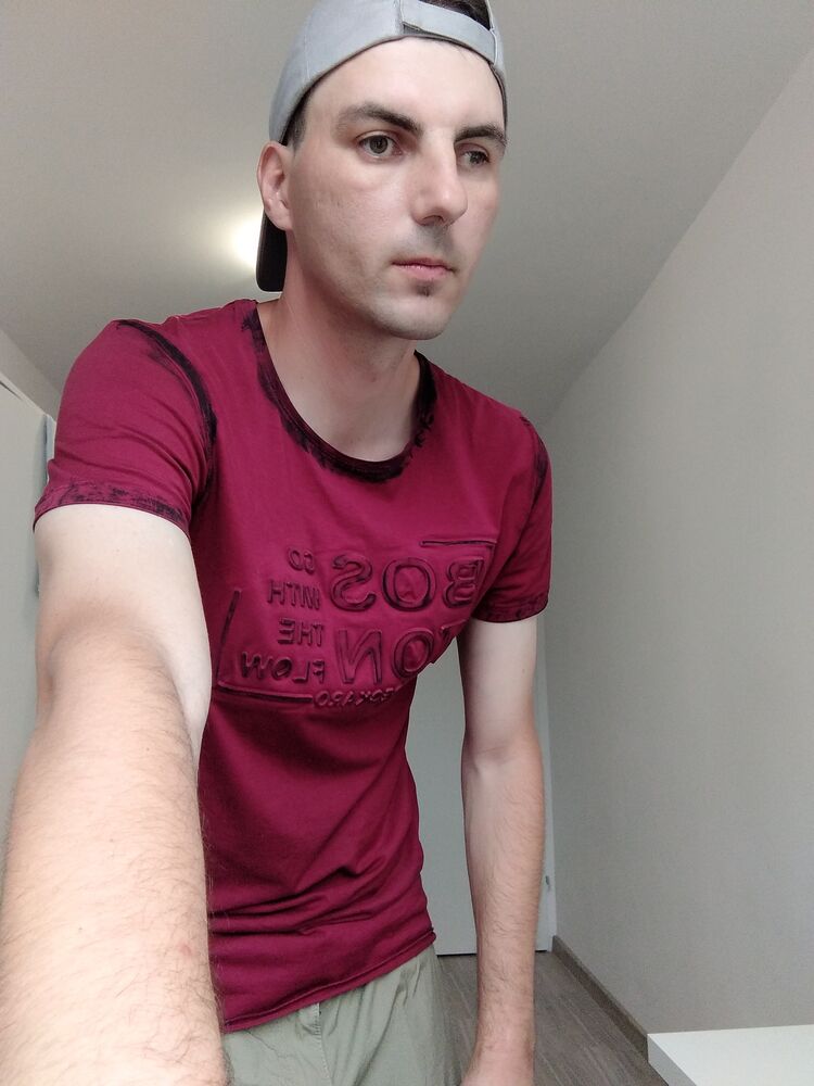  27373303  , 38 ,    