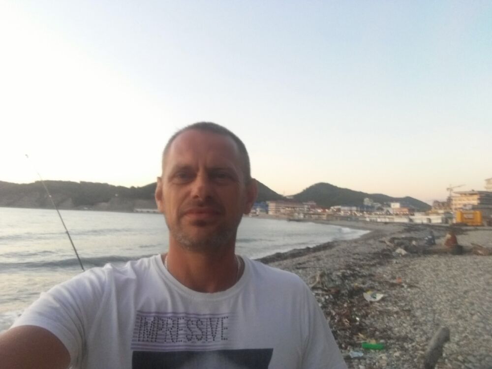 -,   , 48 ,     , c 