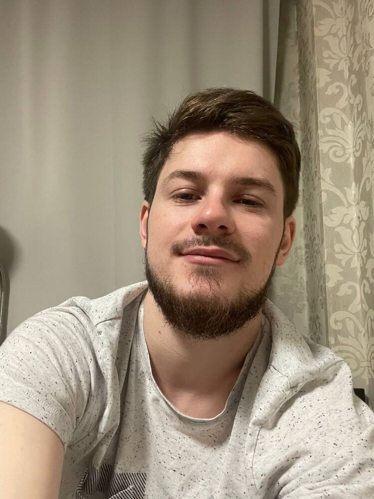  26959223  Mikail, 25 ,    