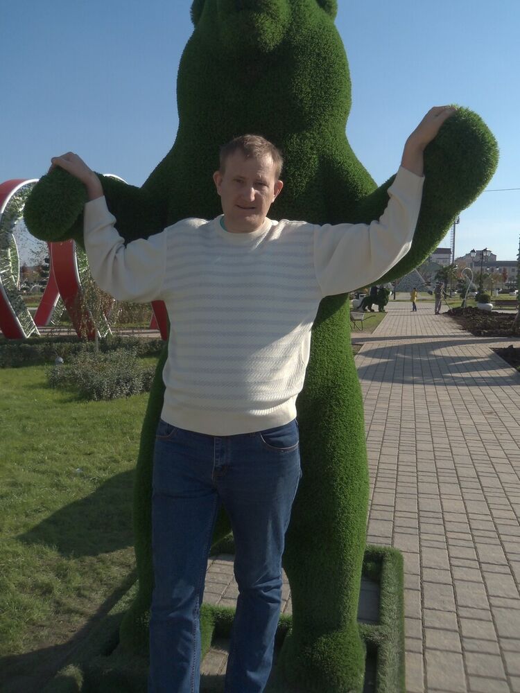  20326903  Vitalik, 43 ,    
