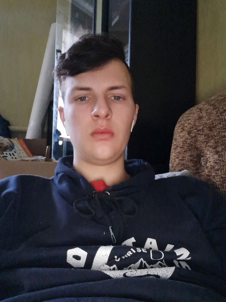  41113893  , 23 ,    