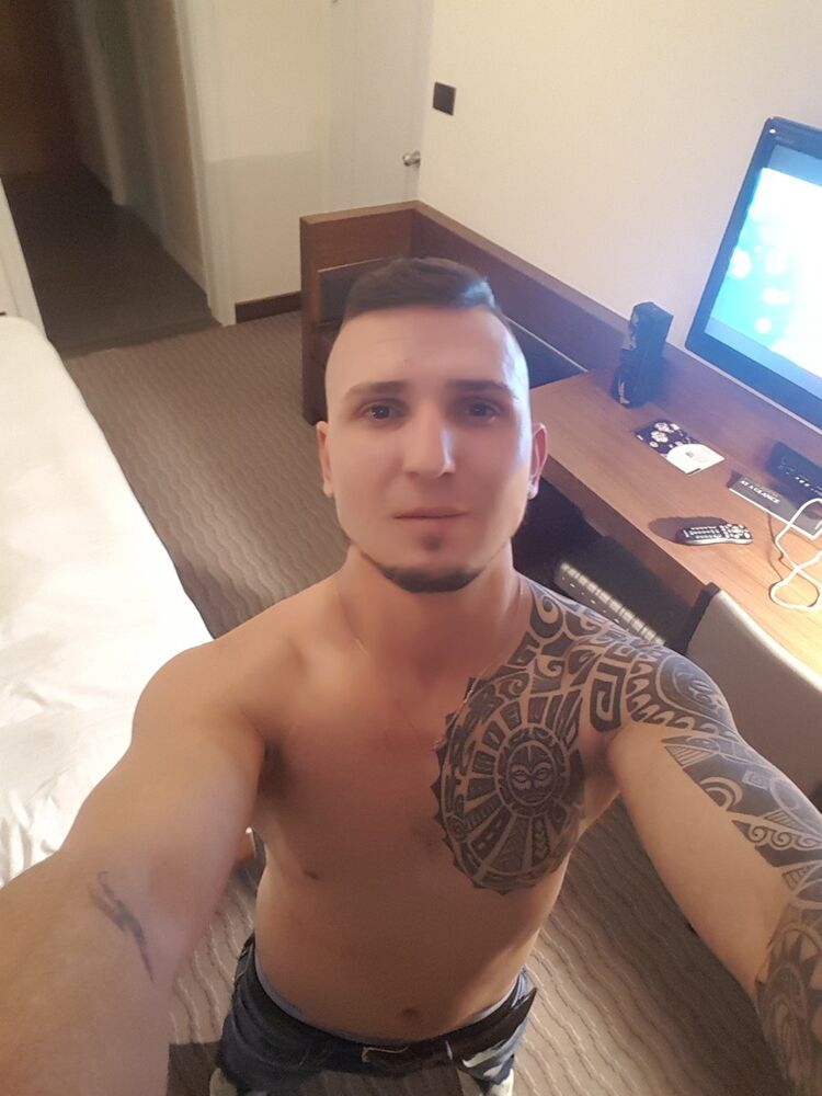  Tel Aviv-Yafo,   Sergo, 40 ,   ,   , c 