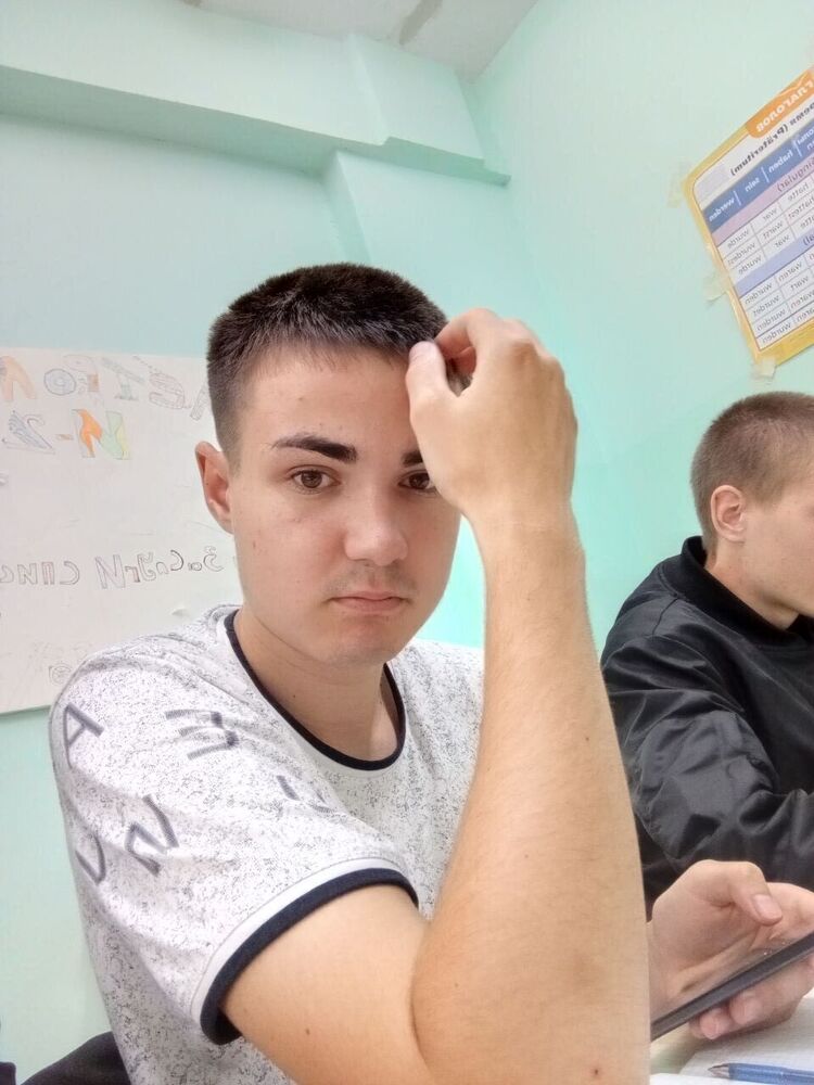  47570973  , 19 ,    