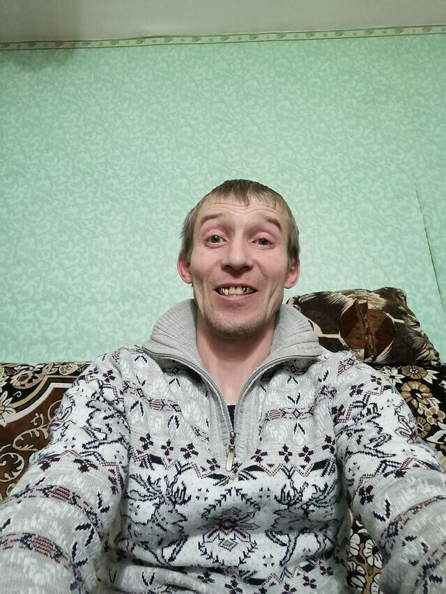  20821033  , 42 ,    