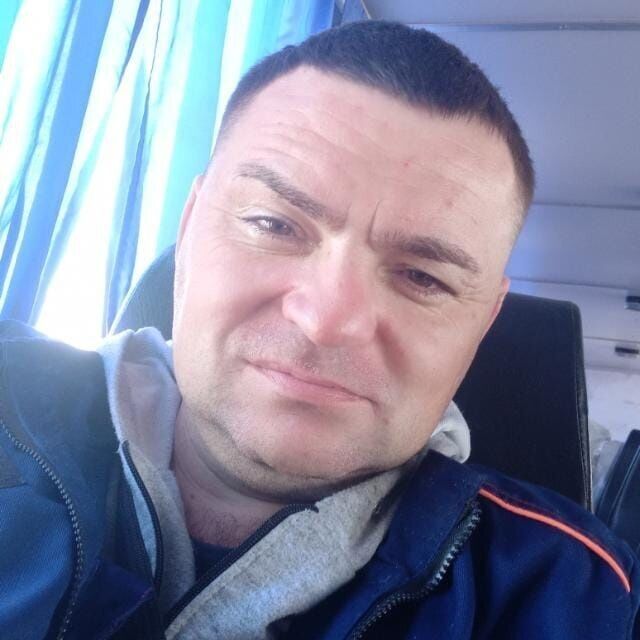  50222703  Andrey, 39 ,    