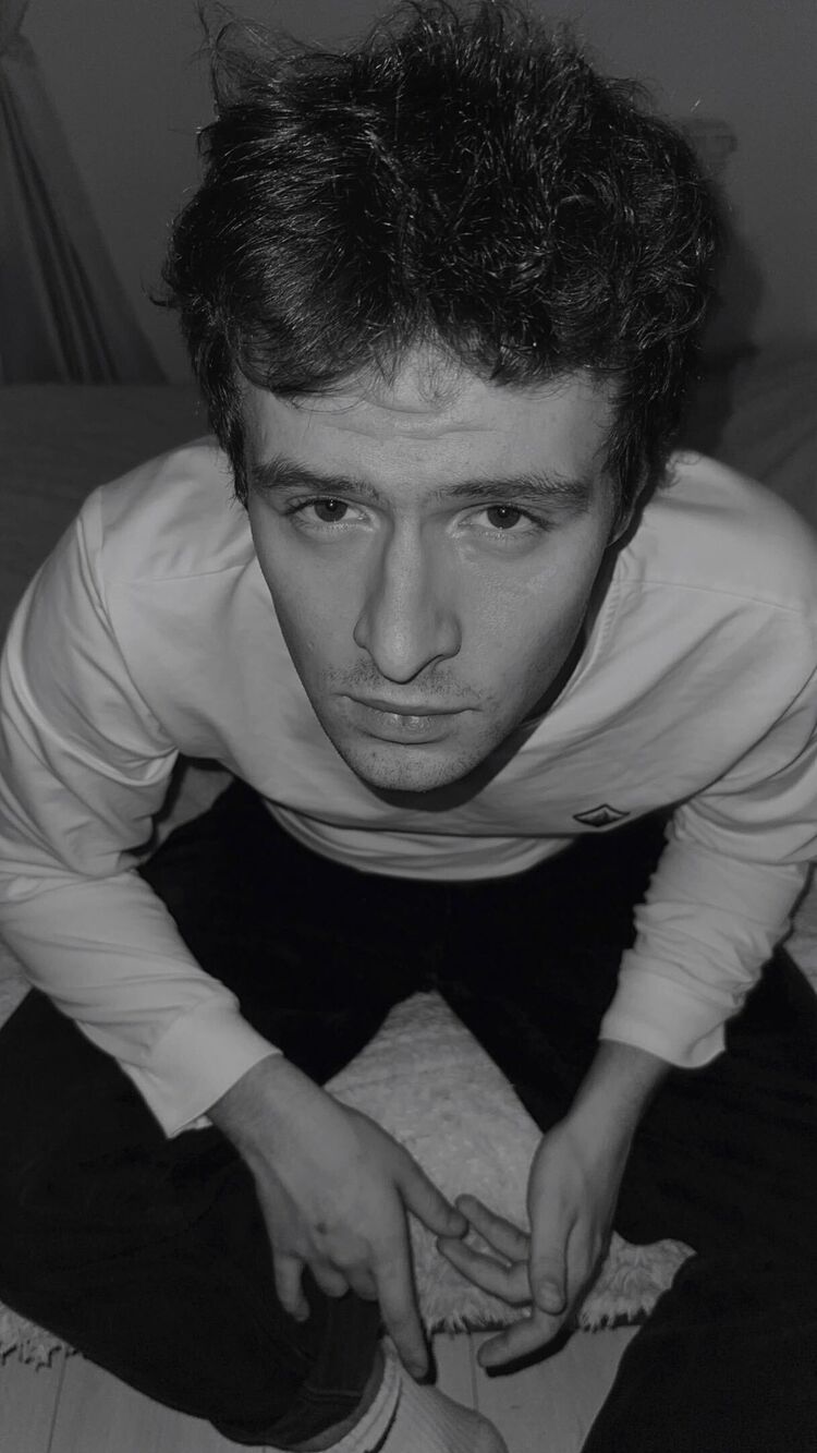 ���� 40994403 ����� ������, 22 ����, ���� ���������� � ����