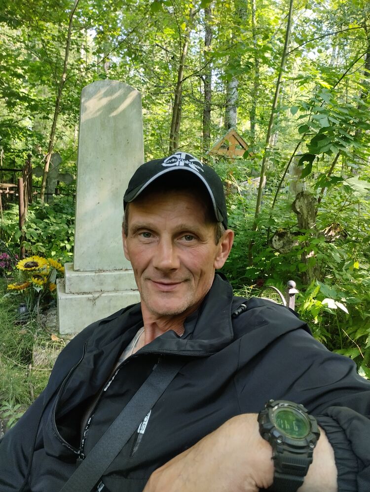  54450703  , 52 ,    -