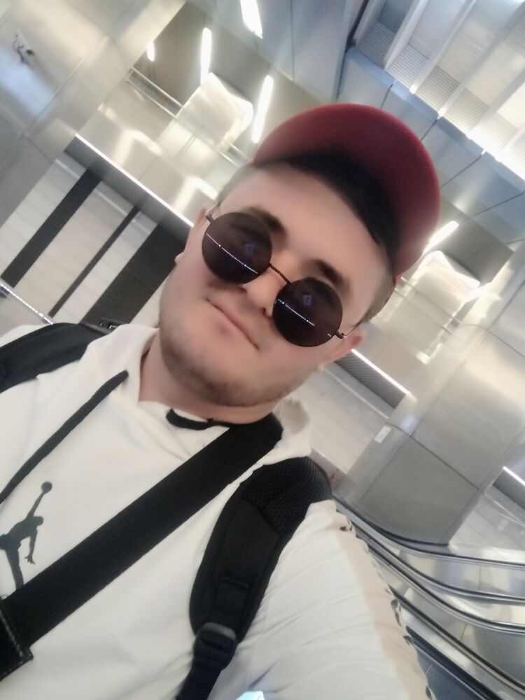  ,   Gafur, 24 ,   ,   