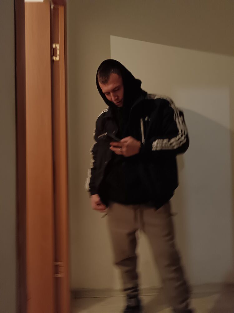  47434133  , 24 ,    